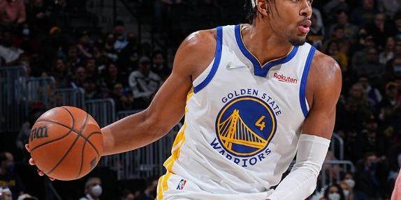 333体育|电竞-官方网站-年轻球员接棒！连败之中穆迪闪耀给予勇士希望曙光